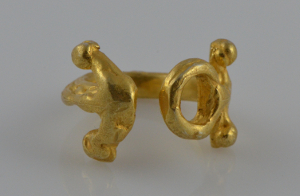 silver and gold ring